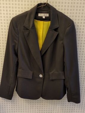 Harve Benard Black Blazer with Yellow Lining